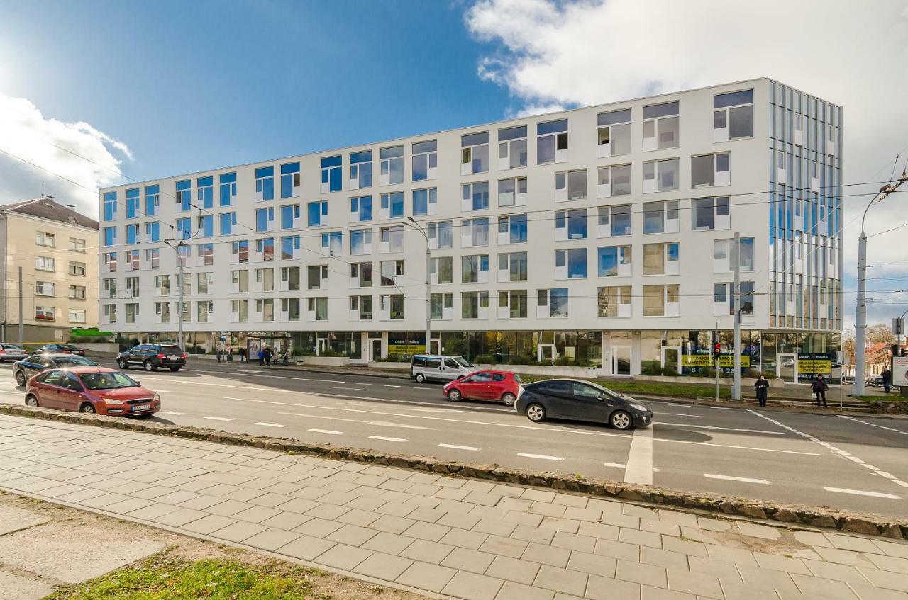 City Studio 1B In A Great Location Vilnius Bagian luar foto